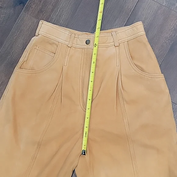 Vintage 80s 90s high waist tapered  camel leather  pants. Size 6 - Picture 6 of 13